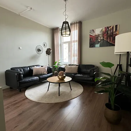 Charmaux Valkenburg Apartment