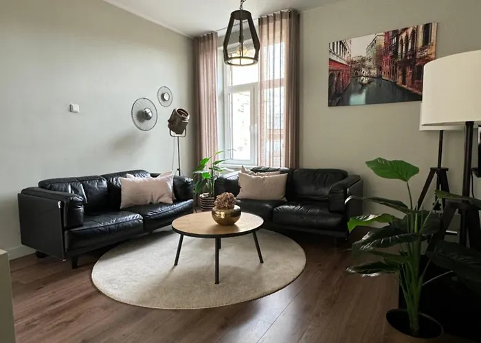 La Latinos Apartmán