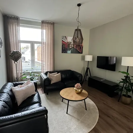 La Latinos Apartament